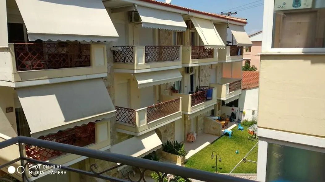 Pefkochori Paradise